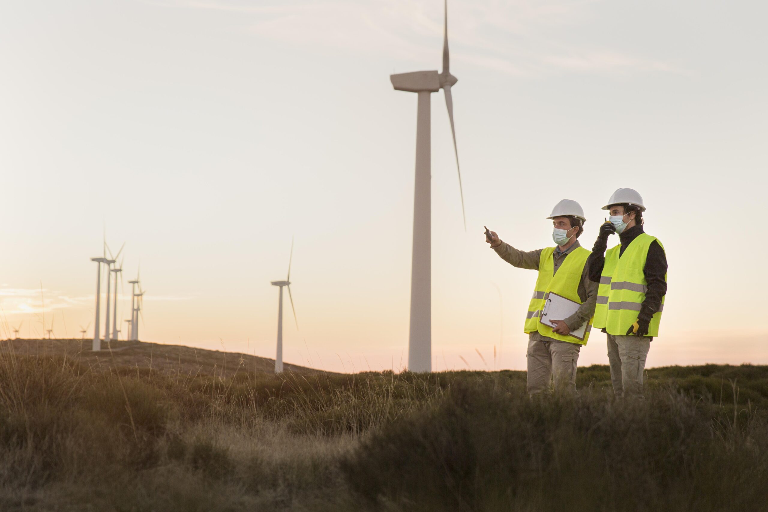 Workers identify which model is better: B2B energy companies or B2C renewable energy